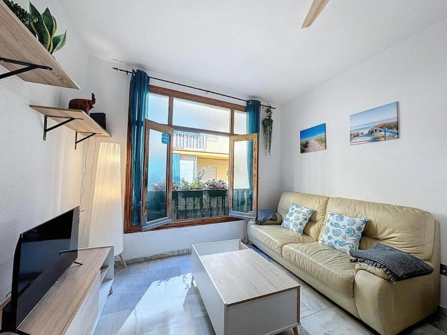 Urban Oasis Apartment Estepona Ngoại thất bức ảnh